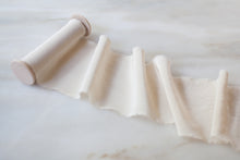 Load image into Gallery viewer, Meringue, cream silk crepe de chine